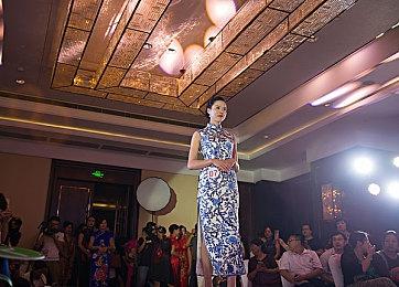 逆向填岛建设即时战略游戏《巨浪滔天》现已登陆Steam平台